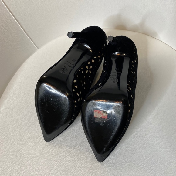Alexander McQueen heels - Picture 2 of 2